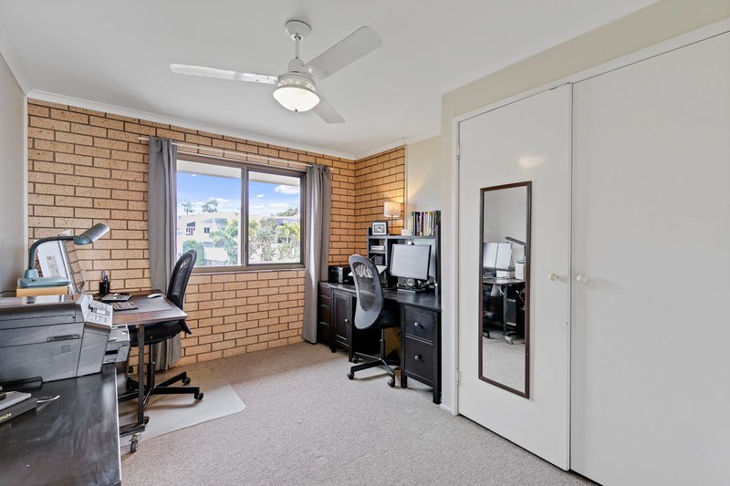 Photo - 12/14-16 Camfield Street, Alexandra Headland QLD 4572 - Image 9