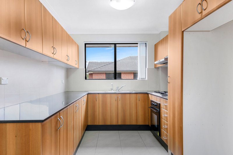 Photo - 12/14 White Avenue, Bankstown NSW 2200 - Image 3