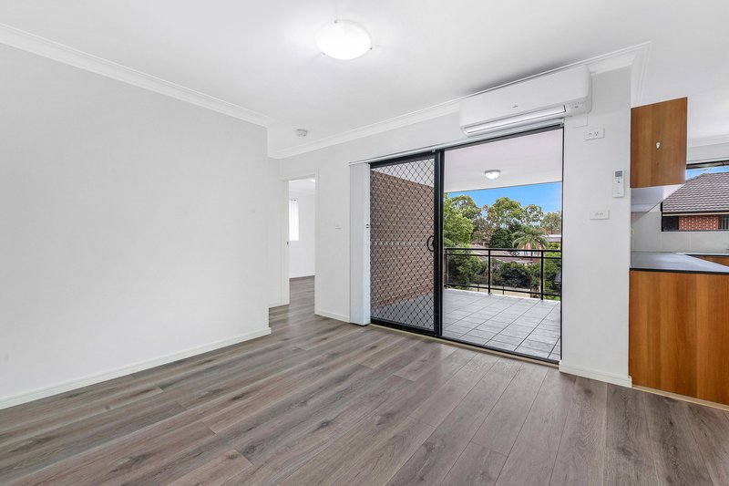 Photo - 12/14 White Avenue, Bankstown NSW 2200 - Image 4