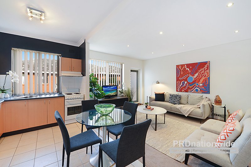 Photo - 12/142 Chuter Avenue, Sans Souci NSW 2219 - Image 2