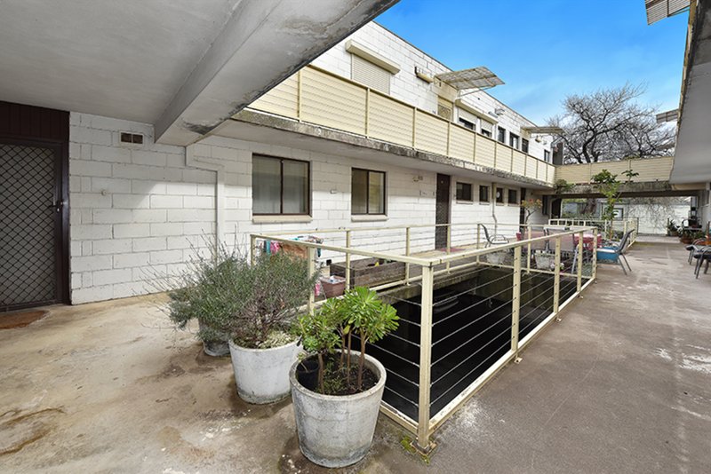 Photo - 12/144 Nicholson Street, Coburg VIC 3058 - Image 8