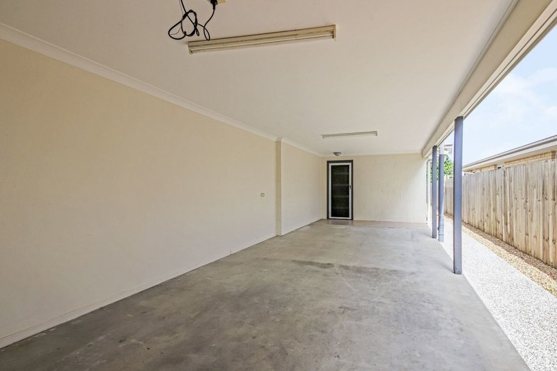 Photo - 1/2145 Wynnum Road, Wynnum QLD 4178 - Image 10