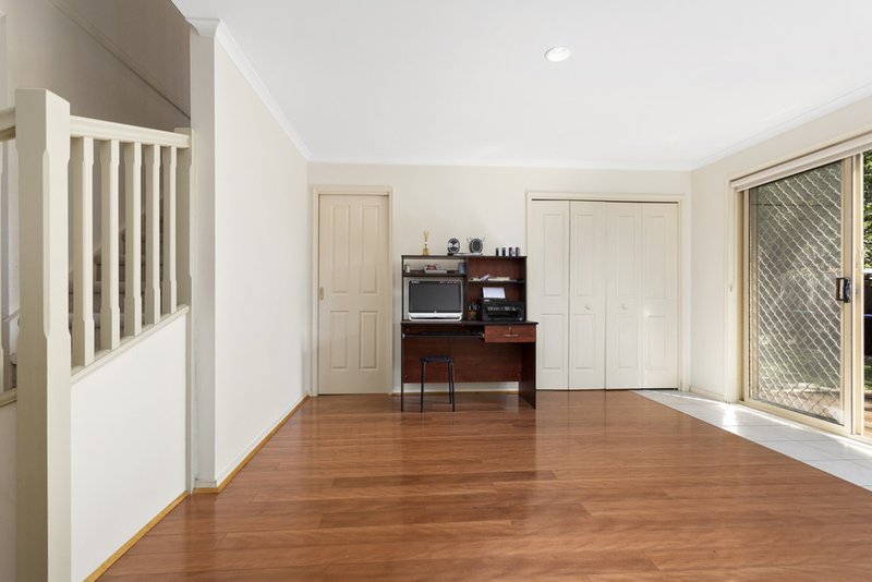 Photo - 1/215 Betula Avenue, Mill Park VIC 3082 - Image 3