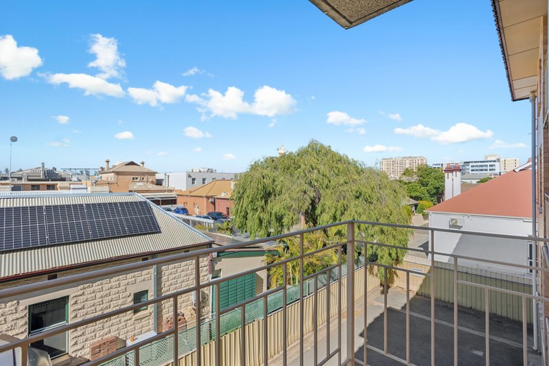 Photo - 12/15 Byron Street, Glenelg SA 5045 - Image 3