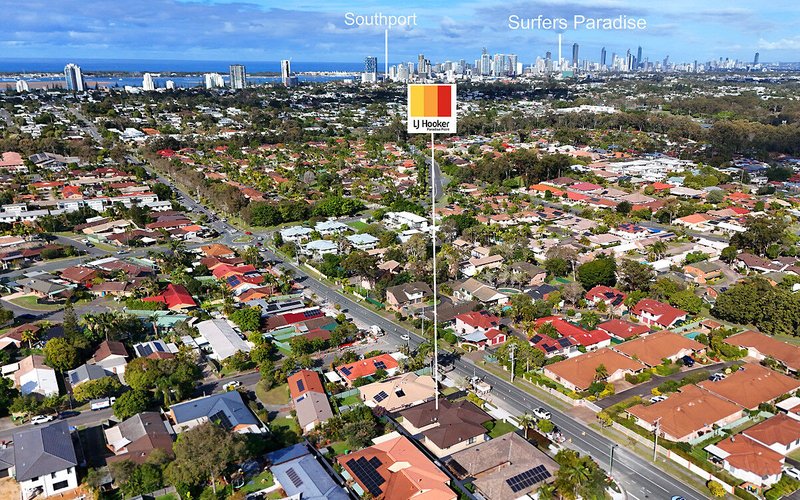 Photo - 1/215 Central Street, Labrador QLD 4215 - Image 23