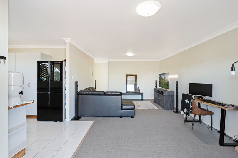 Photo - 12/15 Dunkirk Street, Gaythorne QLD 4051 - Image 4