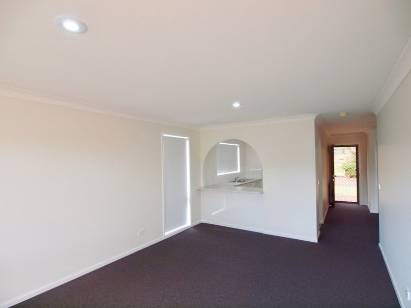 Photo - 1/215 Elizabeth Drive, Vincentia NSW 2540 - Image 5