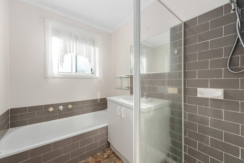 Photo - 12/15 Holloway Road, Croydon North VIC 3136 - Image 9