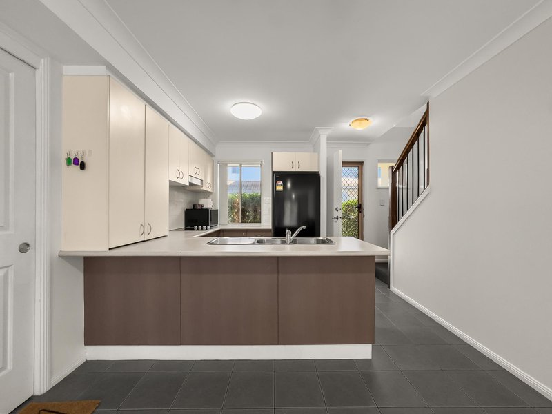 Photo - 12/154-162 River Hills Road, Eagleby QLD 4207 - Image 4