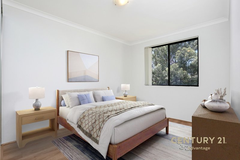 Photo - 12/16-24 Lydbrook Street, Westmead NSW 2145 - Image 5