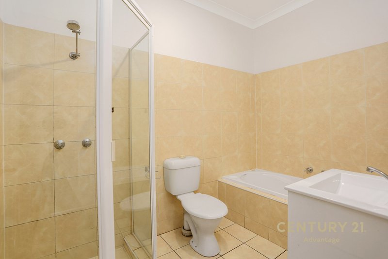 Photo - 12/16-24 Lydbrook Street, Westmead NSW 2145 - Image 6