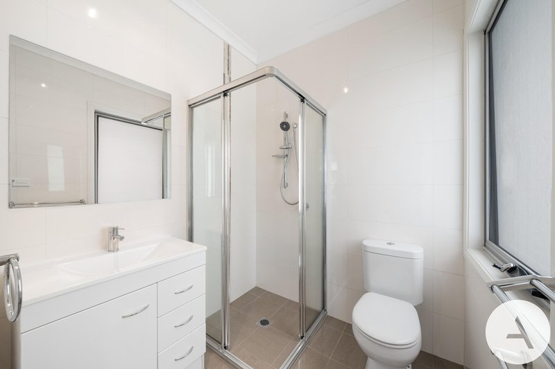 Photo - 12/16 De Burgh Street, Lyneham ACT 2602 - Image 9