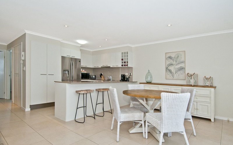 Photo - 12/16 Madang Crescent, Runaway Bay QLD 4216 - Image 2