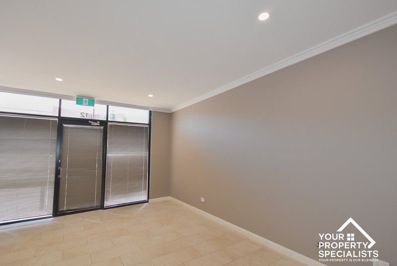 Photo - 12/160 Hartley Road, Smeaton Grange NSW 2567 - Image 3