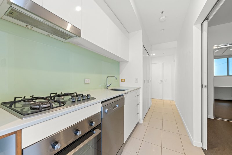 Photo - 121/66 Manning Street, South Brisbane QLD 4101 - Image 5