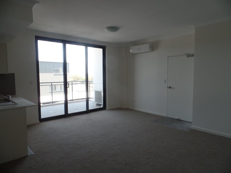 Photo - 121/69 Elizabeth Drive, Liverpool NSW 2170 - Image 4