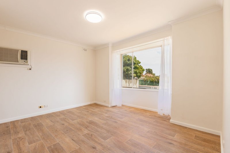 Photo - 1/217 Belair Road, Torrens Park SA 5062 - Image 2