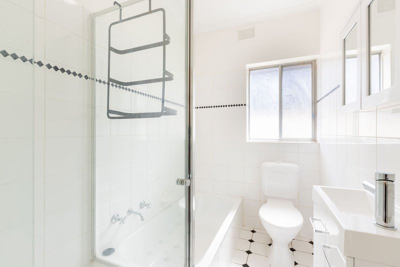 Photo - 1/217 Belair Road, Torrens Park SA 5062 - Image 7