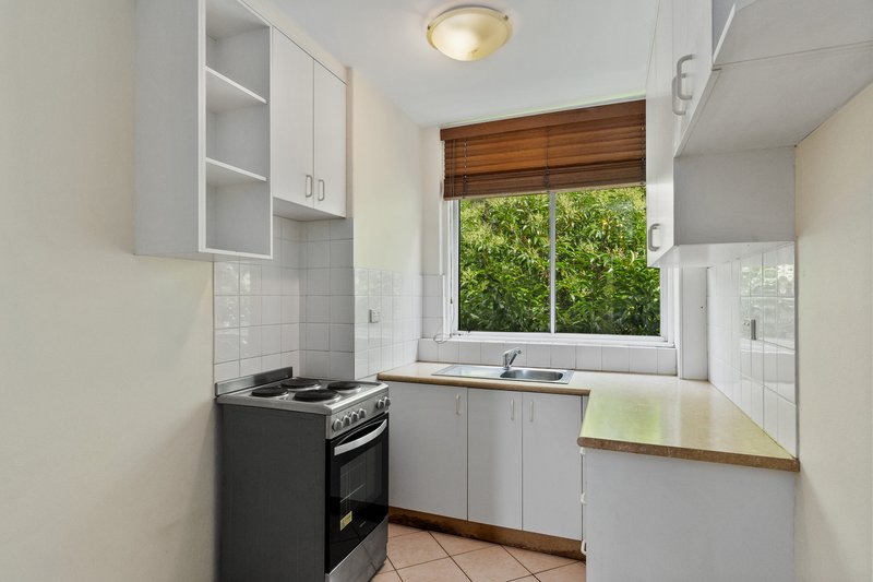 Photo - 12/174 Old South Head Road, Bellevue Hill NSW 2023 - Image 2