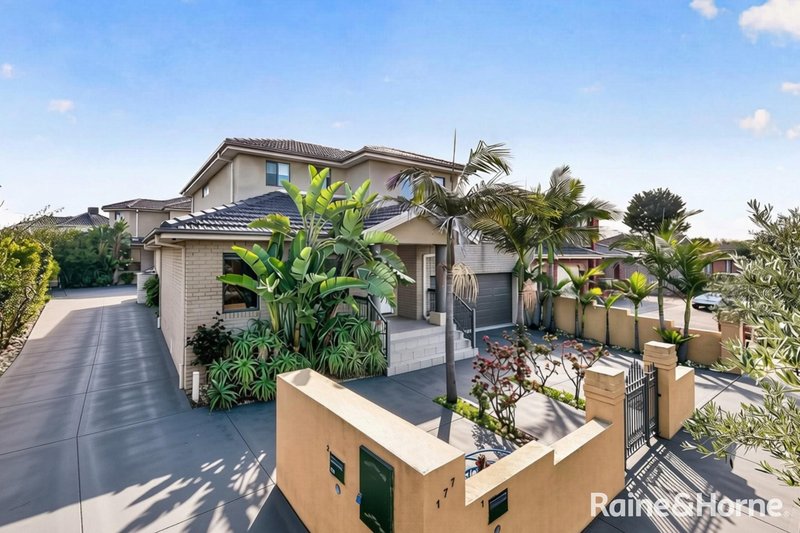 Photo - 1&2/177 Copernicus Way, Keilor Downs VIC 3038 - Image 8