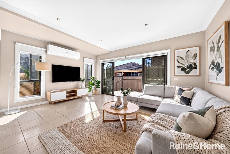 Photo - 1&2/177 Copernicus Way, Keilor Downs VIC 3038 - Image 15
