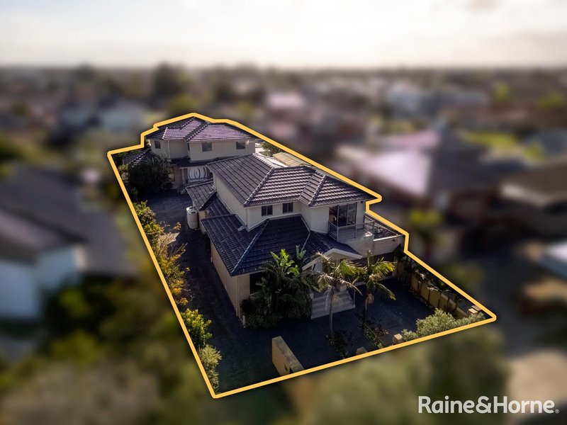 Photo - 1&2/177 Copernicus Way, Keilor Downs VIC 3038 - Image 28