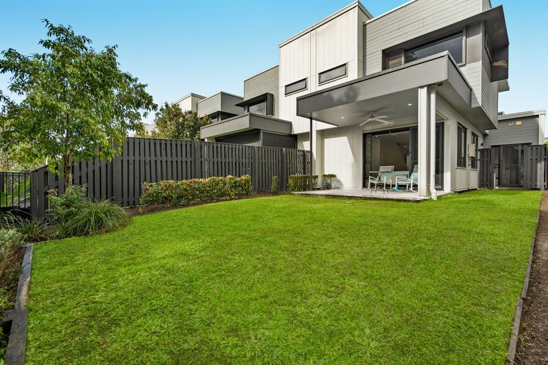 Photo - 12/18 Foreshore Street, Coomera QLD 4209 - Image 2