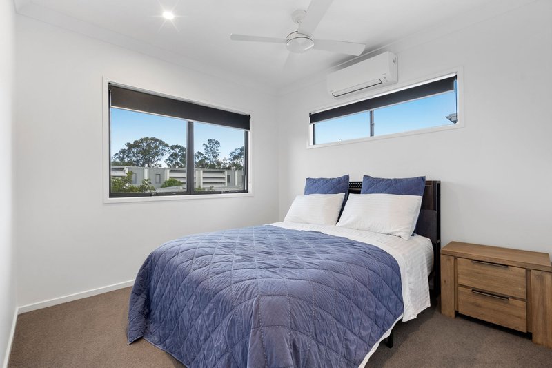 Photo - 12/18 Foreshore Street, Coomera QLD 4209 - Image 11