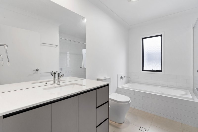 Photo - 12/18 Foreshore Street, Coomera QLD 4209 - Image 12