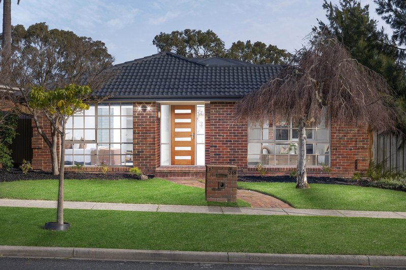 Photo - 1/218 Heatherhill Road, Frankston VIC 3199 - Image 1