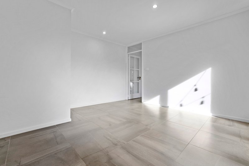 Photo - 1/218 Heatherhill Road, Frankston VIC 3199 - Image 13