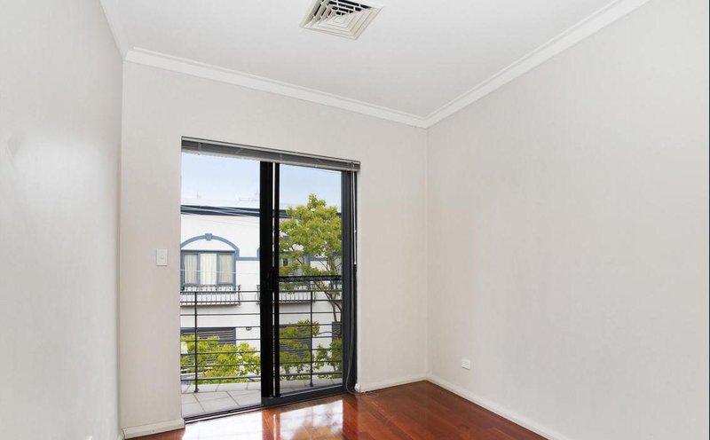 Photo - 12/18 Robinson Ave , Perth WA 6000 - Image 9