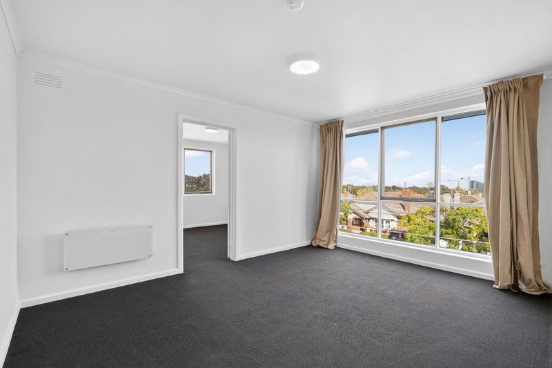 Photo - 12/18A Bloomfield Road, Ascot Vale VIC 3032 - Image 6