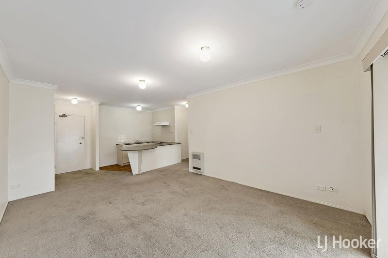 Photo - 12/19-25 Fawkner Street, Braddon ACT 2612 - Image 4