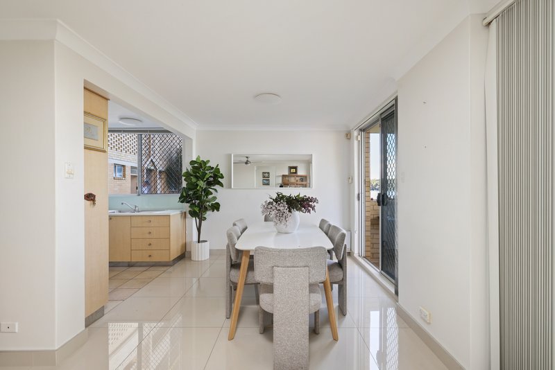 Photo - 12/19 Bortfield Drive, Chiswick NSW 2046 - Image 5
