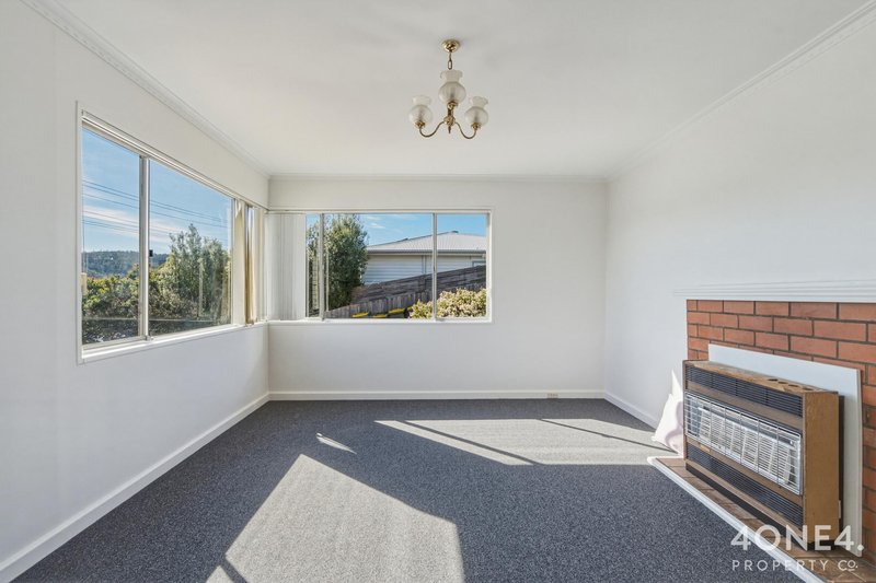 Photo - 1/219 Cambridge Road, Warrane TAS 7018 - Image 4