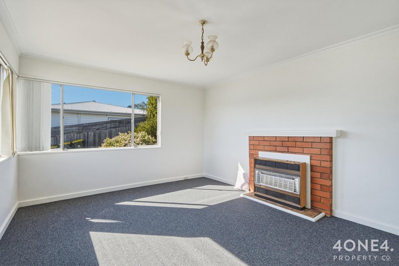 Photo - 1/219 Cambridge Road, Warrane TAS 7018 - Image 5