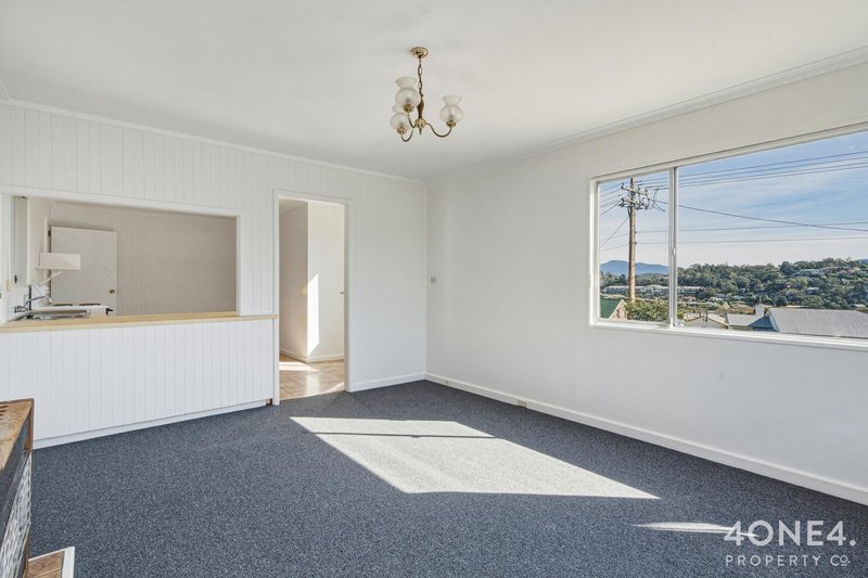 Photo - 1/219 Cambridge Road, Warrane TAS 7018 - Image 6