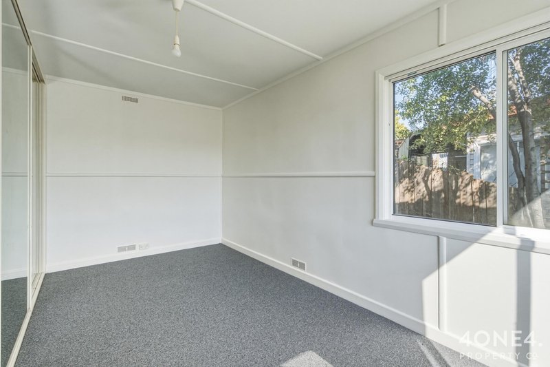 Photo - 1/219 Cambridge Road, Warrane TAS 7018 - Image 9