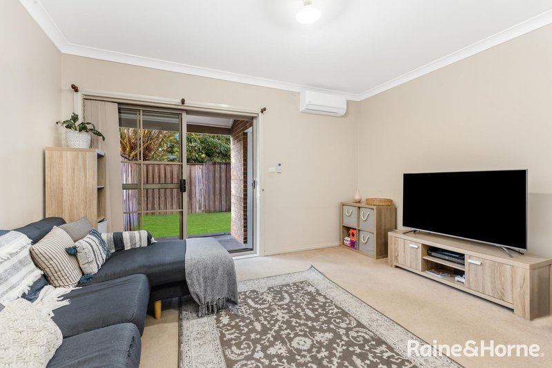 Photo - 12/19 Torrance Crescent, Quakers Hill NSW 2763 - Image 3