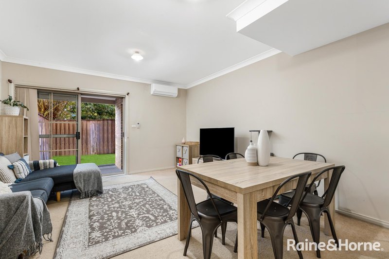 Photo - 12/19 Torrance Crescent, Quakers Hill NSW 2763 - Image 4