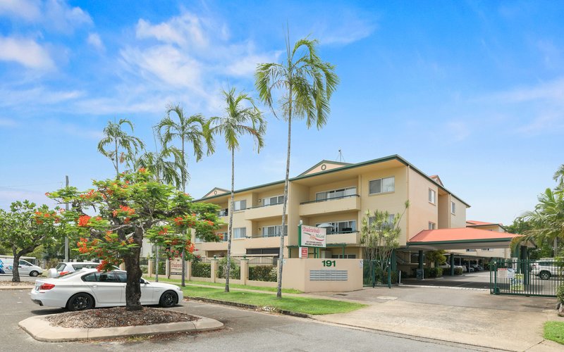 Photo - 12/191-193 Mcleod Street, Cairns North QLD 4870 - Image 9