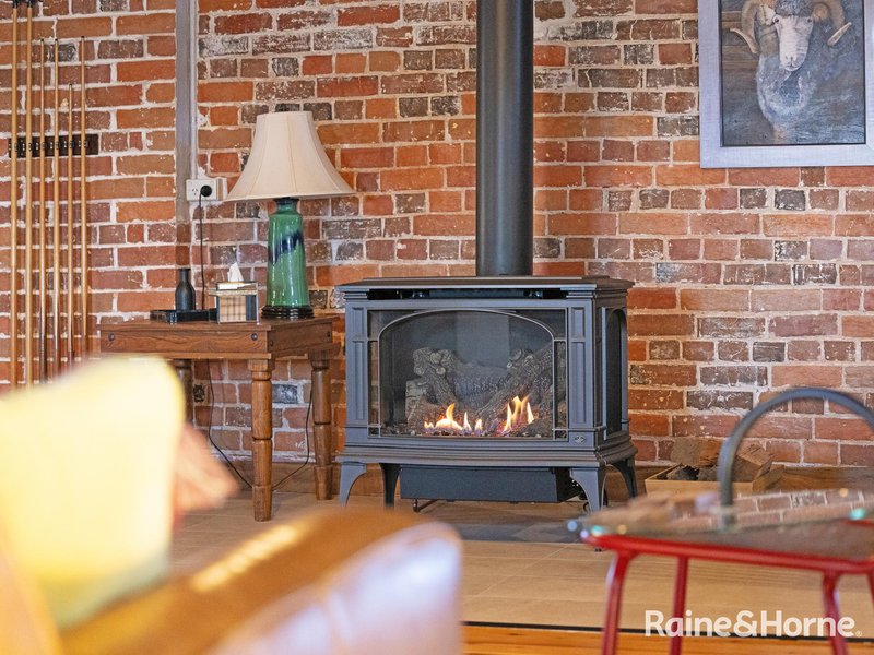 Photo - 121A Keppel Street, Bathurst NSW 2795 - Image 9