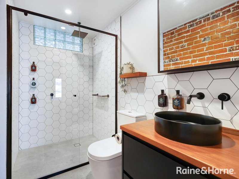 Photo - 121A Keppel Street, Bathurst NSW 2795 - Image 12