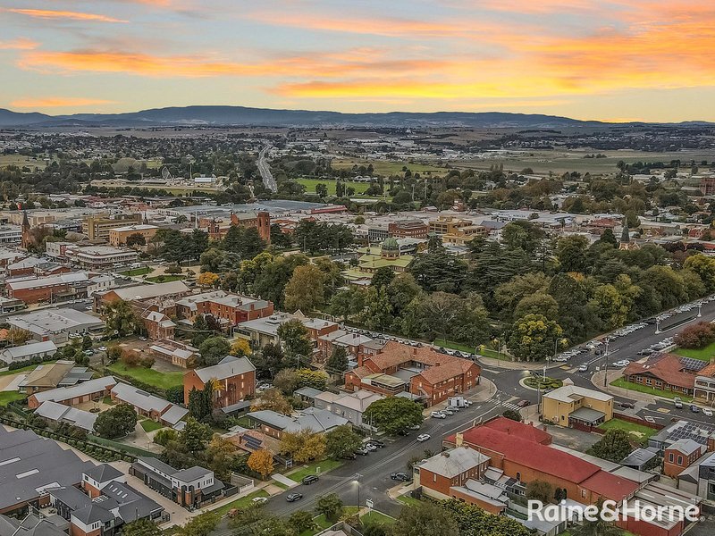 Photo - 121A Keppel Street, Bathurst NSW 2795 - Image 33
