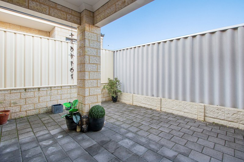 Photo - 1/21B Loughton Way, Balga WA 6061 - Image 22