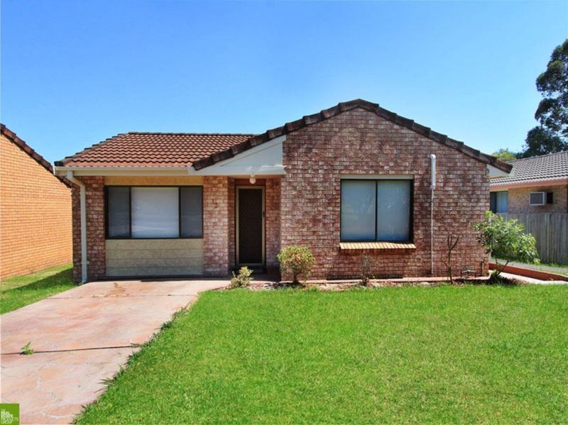 12/2-10 Compton Street, Dapto NSW 2530