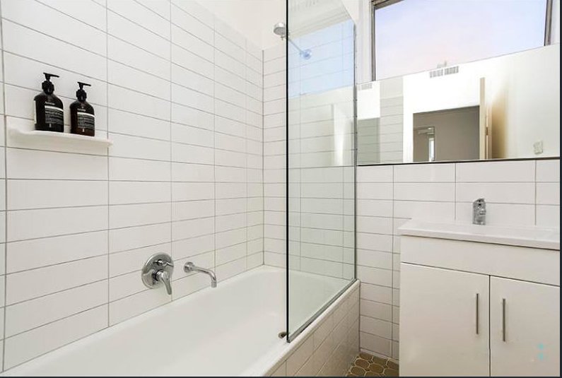 Photo - 12/2-4 Kensington Road, South Yarra VIC 3141 - Image 4