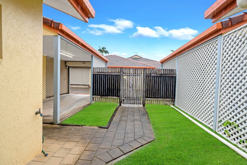 Photo - 12/2-5 Marella Close, Manoora QLD 4870 - Image 5