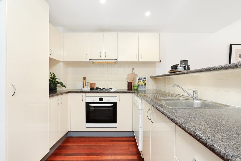 Photo - 12/2-6 Derbyshire Road, Leichhardt NSW 2040 - Image 4